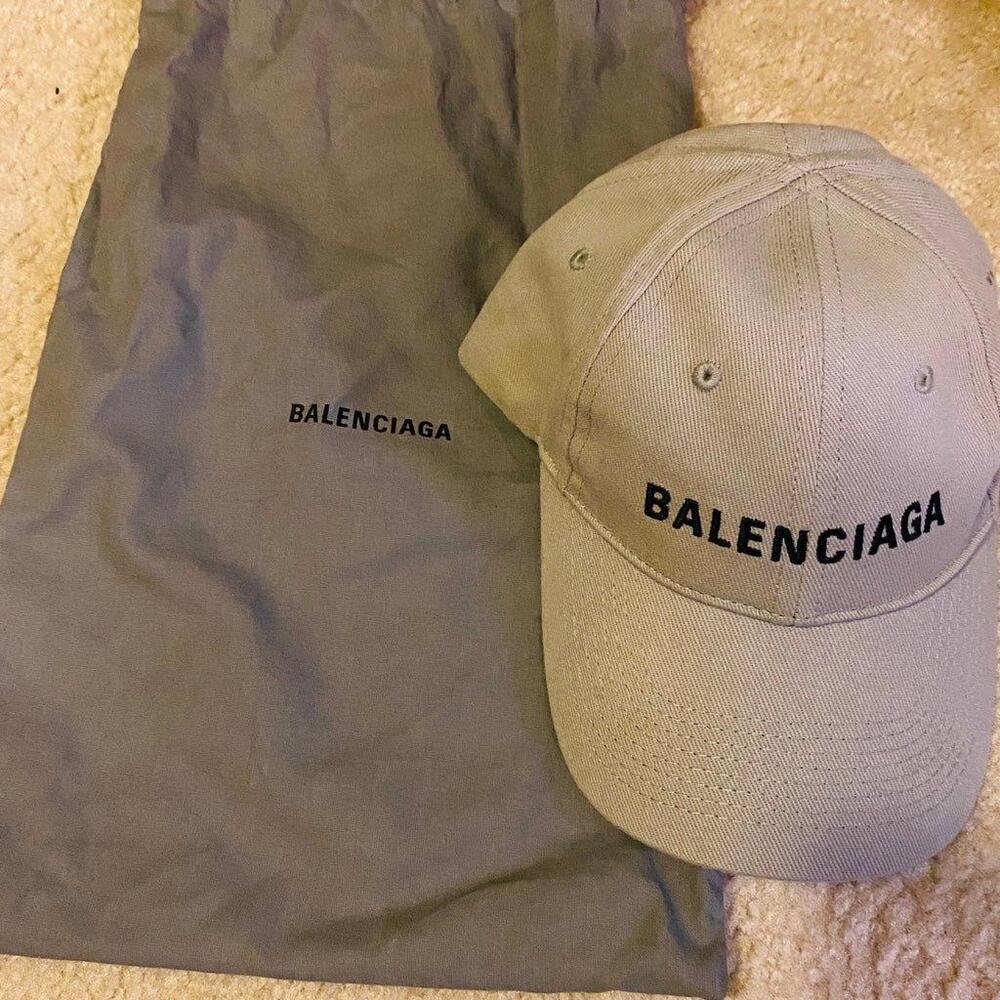 Balenciaga Hat Grey/large/with Dustbag Original)
